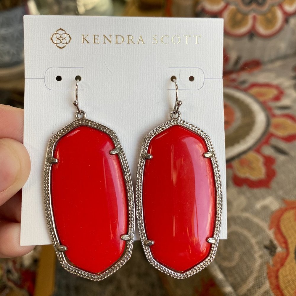 Kendra Scott Danielle Earrings